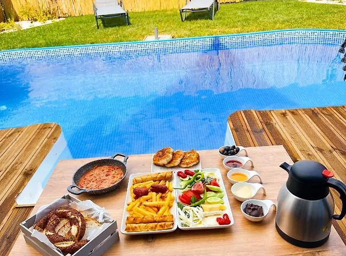 Отель Olea Deluxe *