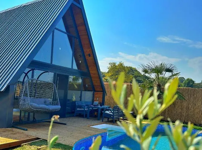 Olea Deluxe Отель